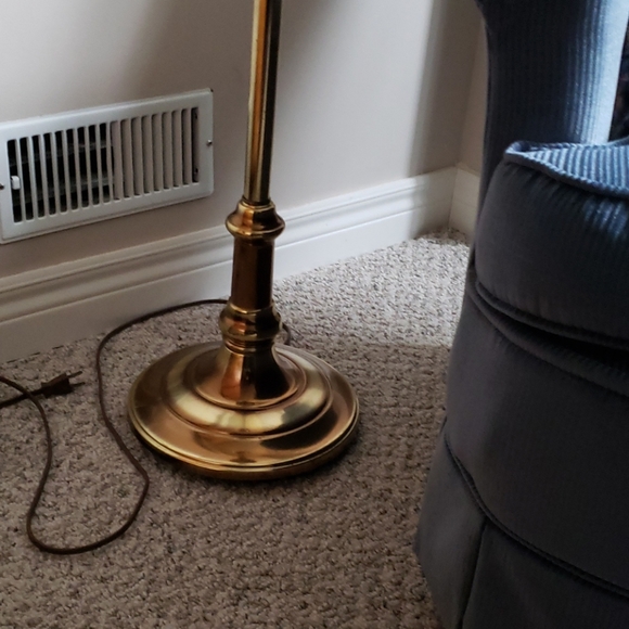 Lamp - Picture 4 of 4